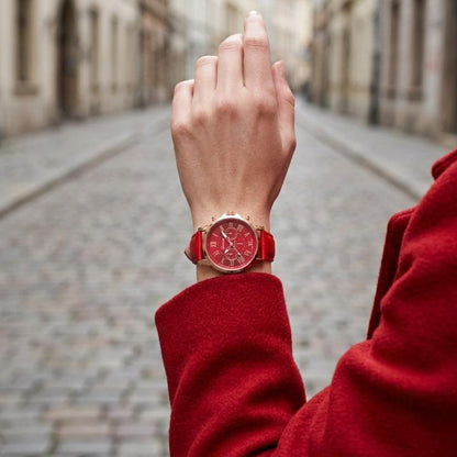 Elegante Damenuhr mit Lederarmband – Römisches Zifferblatt