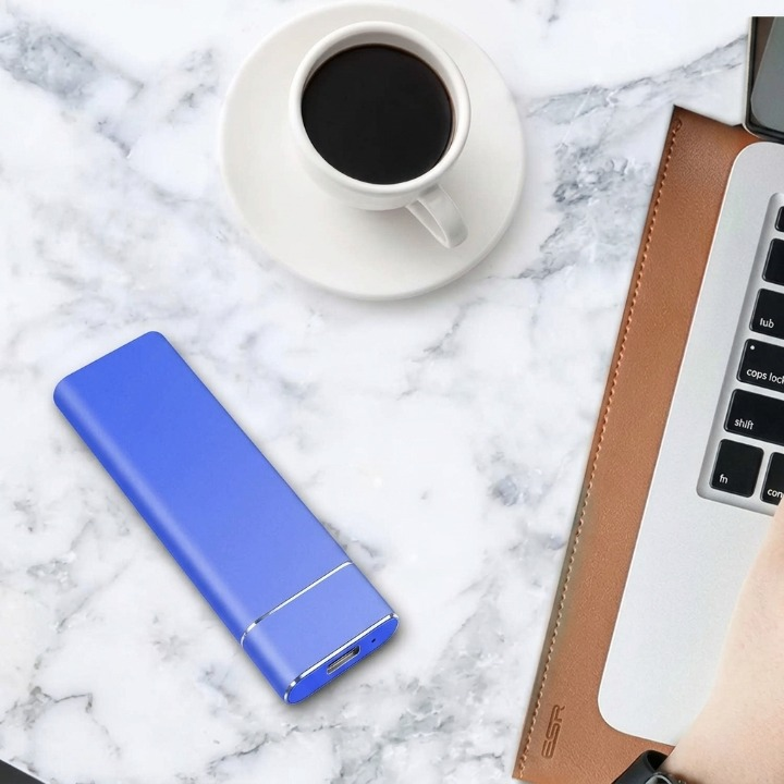 8TB Externe SSD — USB 3.1 Typ-C, Plug & Play, Aluminium