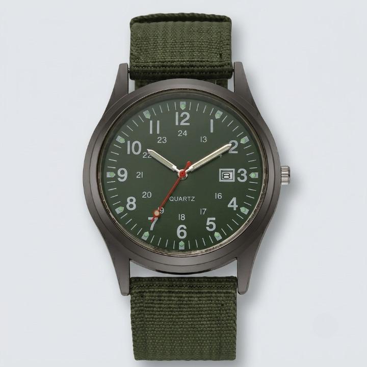 Militäruhr mit Nylonarmband – Wasserfest, Schlagfest & Leuchtzeiger