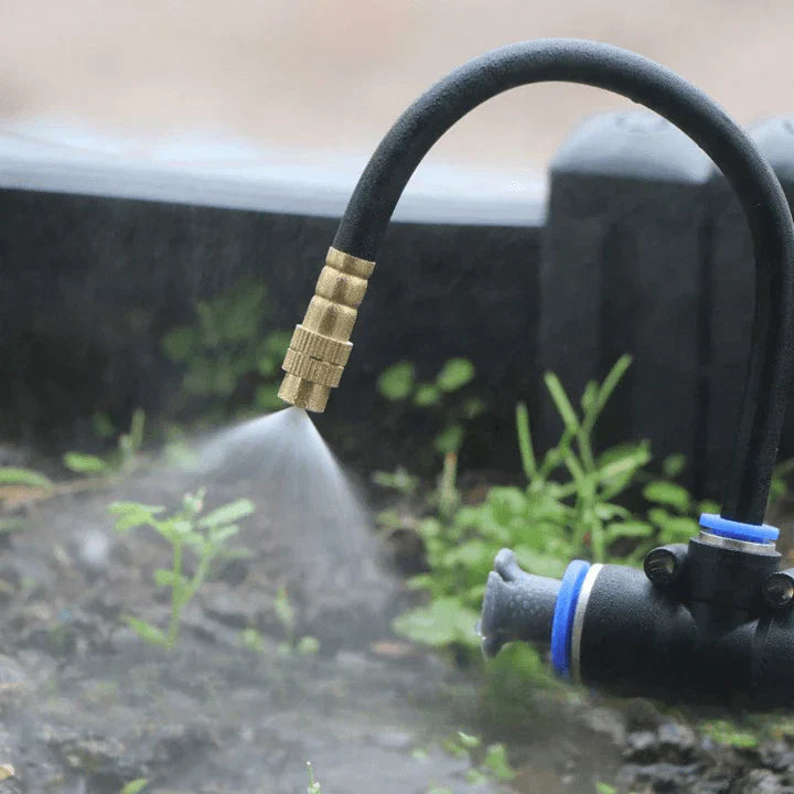 Bewässerungssystem für Garten & Balkon — 360° Sprühdüsen, ohne Strom