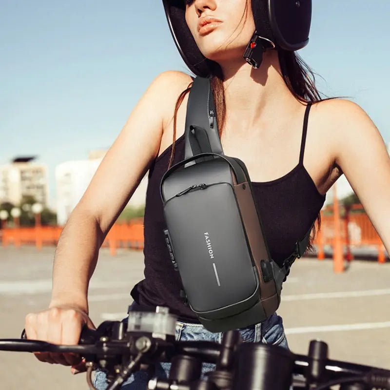 Sicherheits-Rucksack – Schnittfest & mit USB-Ladeanschluss